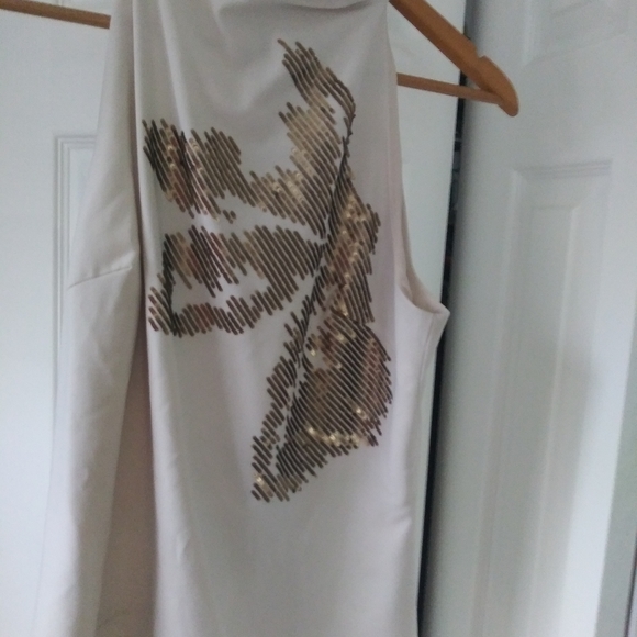 Used Halston Heritage blouse, size 4 - Picture 2 of 3